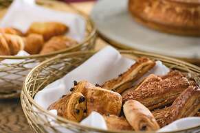 Cotton House Hotel, Autograph Collection