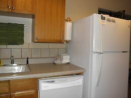 Sea Haven Motel & Guest House