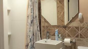 Sea Haven Motel & Guest House