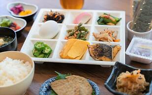 Hotel Katsuyama Premiere