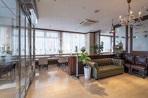 Hotel Katsuyama Premiere