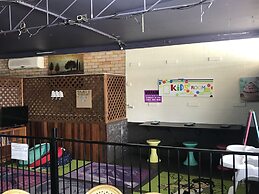 Tin Can Bay Budget Accommodation - Hostel