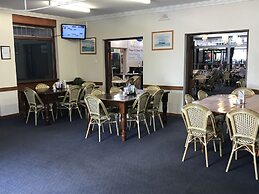 Tin Can Bay Budget Accommodation - Hostel