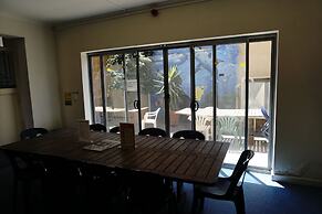 The Guesthouse - Hostel