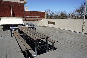 The Guesthouse - Hostel