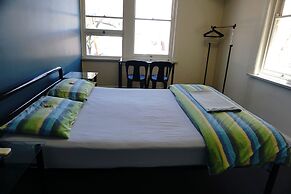 The Guesthouse - Hostel