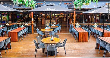 Park Beach Hotel Motel