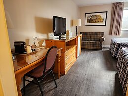 McIntosh Country Inn & Conference Centre in Canada