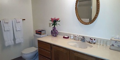 Innisfree Boutique Inn By-The-Lake