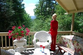 Innisfree Boutique Inn By-The-Lake