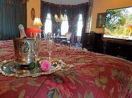 Innisfree Boutique Inn By-The-Lake