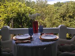 Innisfree Boutique Inn By-The-Lake