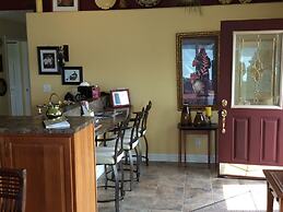 Pictured Rocks Bed And Breakfast