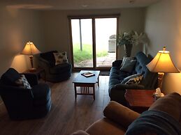 Pictured Rocks Bed And Breakfast