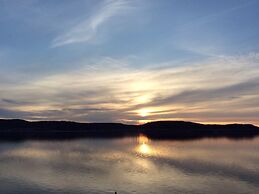 Pictured Rocks Bed And Breakfast