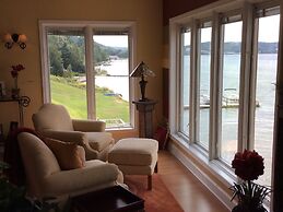 Pictured Rocks Bed And Breakfast