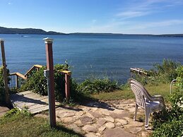 Pictured Rocks Bed And Breakfast