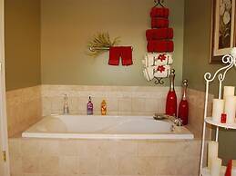 Pictured Rocks Bed And Breakfast