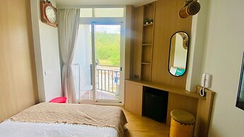 Mini Summer Hostel