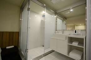 Smile Inn - Taipei Main Station