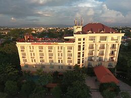 Ayarwaddy River View Hotel