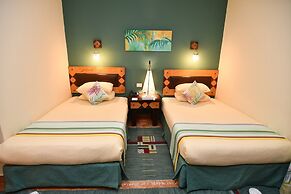 Carols Beau Rivage Hotel