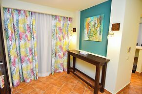 Carols Beau Rivage Hotel