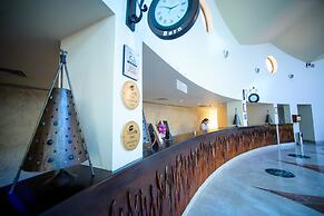 Carols Beau Rivage Hotel