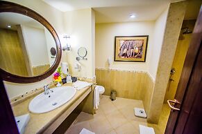 Carols Beau Rivage Hotel