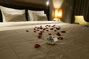 RYS Hotel & Restaurant