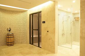 RYS Hotel & Restaurant