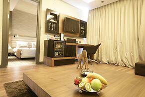 RYS Hotel & Restaurant