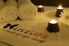 RYS Hotel & Restaurant