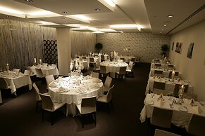 RYS Hotel & Restaurant