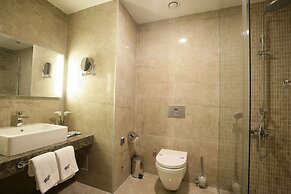 RYS Hotel & Restaurant