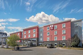 Best Western Plus Airport Inn & Suites