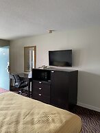 Red Carpet Inn & Suites