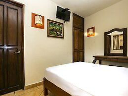 Casa Del Virrey Hotel and Suites