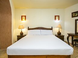 Casa Del Virrey Hotel and Suites