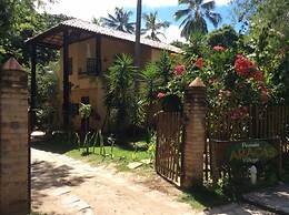 Pousada Araçás Village