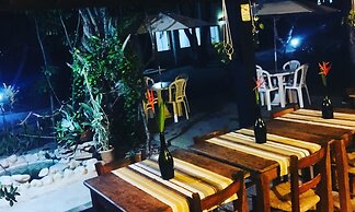 Pousada Araçás Village