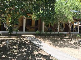 Pousada Araçás Village