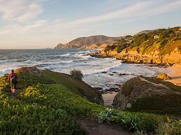 HI Point Montara Lighthouse Hostel
