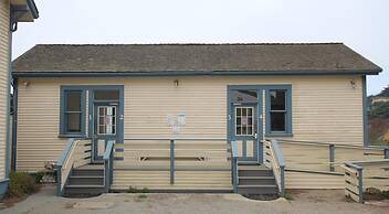 HI Point Montara Lighthouse Hostel