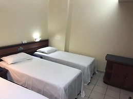 Oft Plaza Oeste Hotel