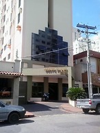 Oft Plaza Oeste Hotel