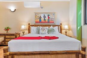 Coconut Row Boutique Hotel