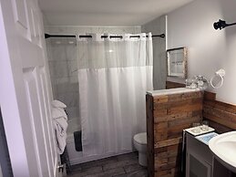 Evergreen Bed & Breakfast