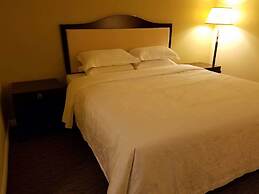 7 West Motel