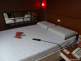 Hotel Sogo Quirino Motor Drive Inn